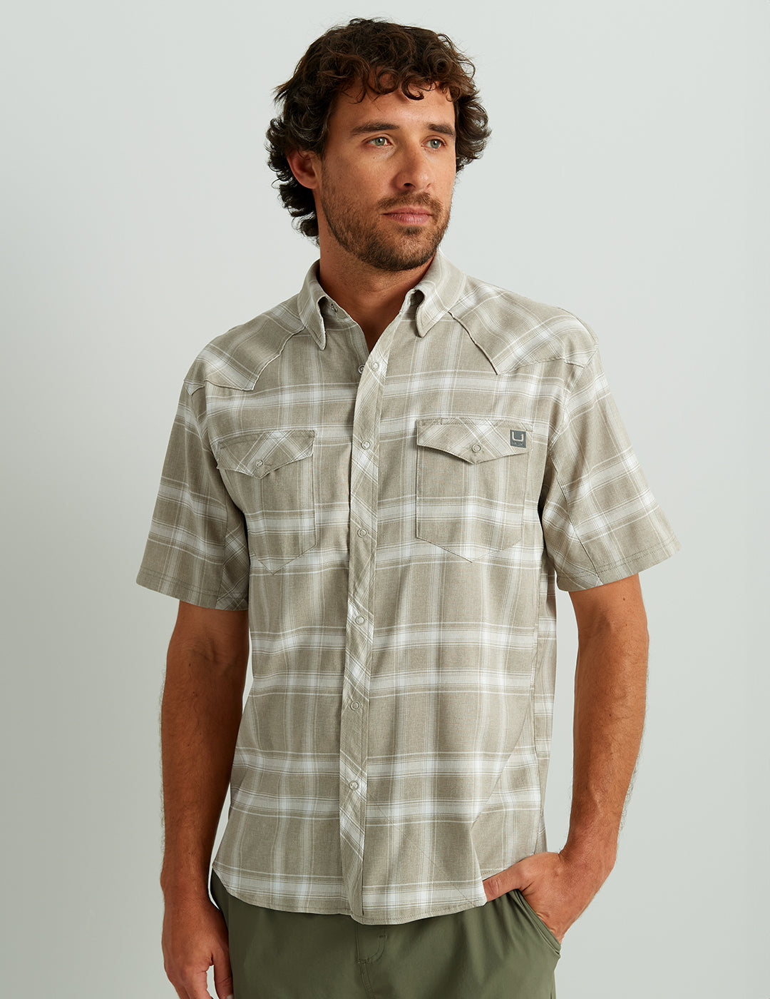 HUK Gear Men's Diamond Back Plaid Short Sleeve Button-Down Shirts in Overland Trek Plaid