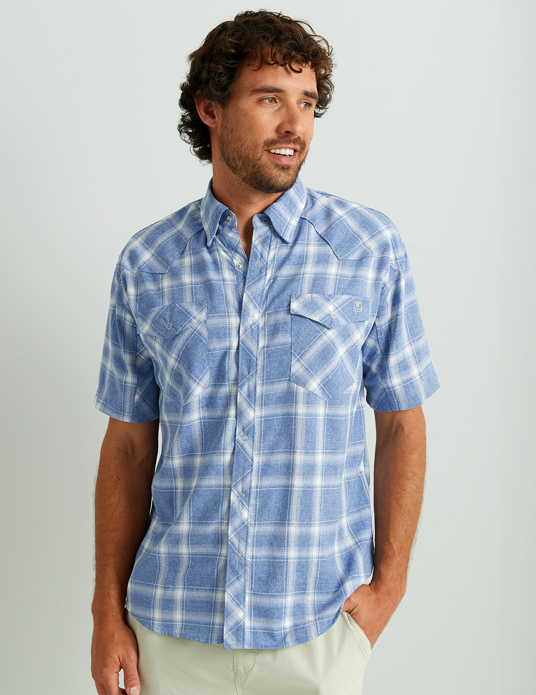 HUK Gear Men's Diamond Back Plaid Short Sleeve Button-Down Shirts in Quiet Harbor Plaid