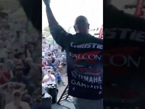 Last 30 minutes wins the event for Christie